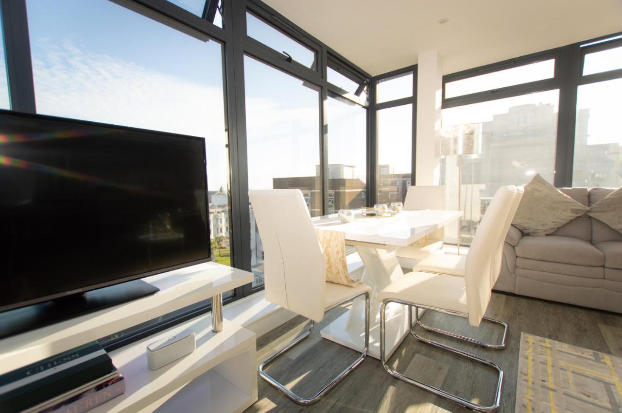 * Panoramic Penthouse With Sea & City Views ボーンマス エクステリア 写真