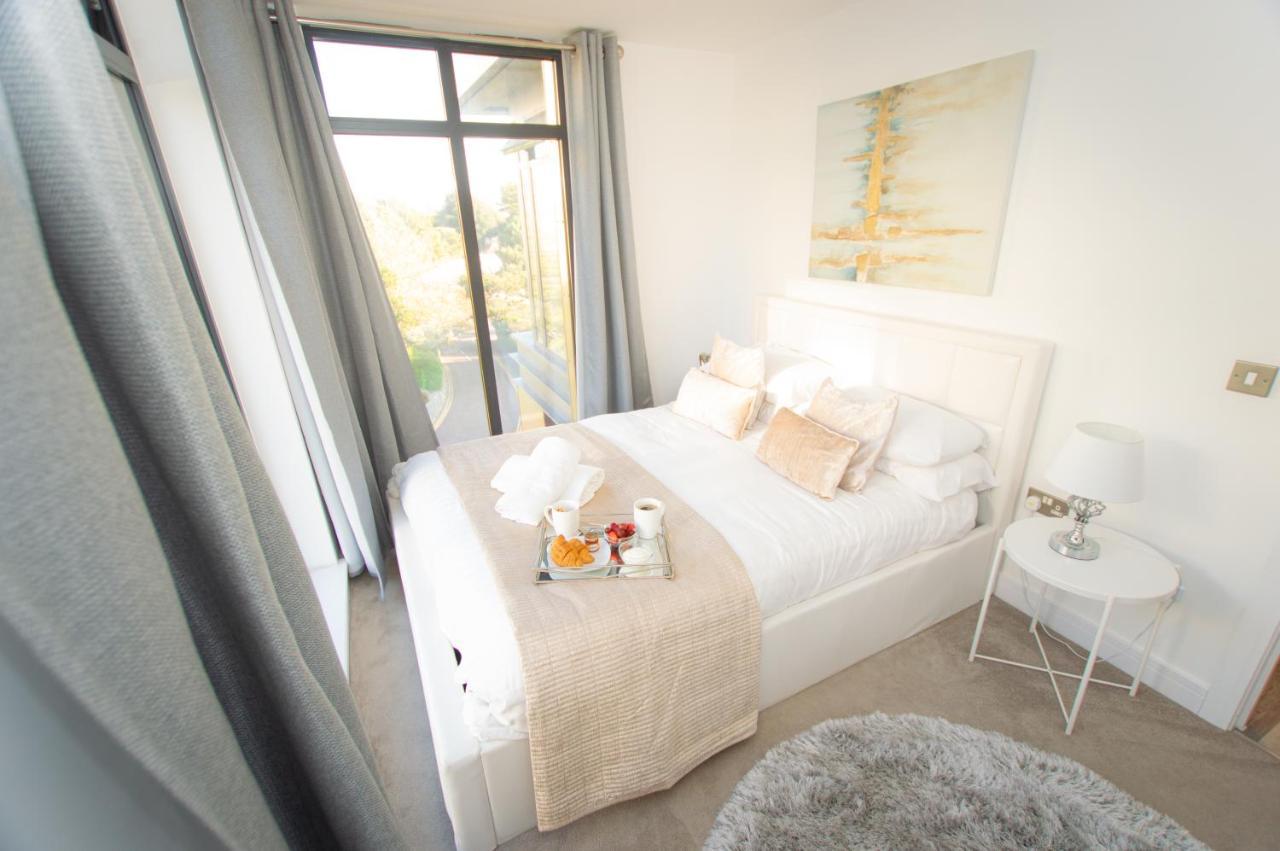* Panoramic Penthouse With Sea & City Views ボーンマス エクステリア 写真
